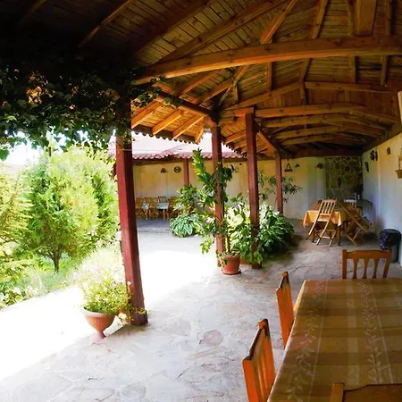 Atanasovi House